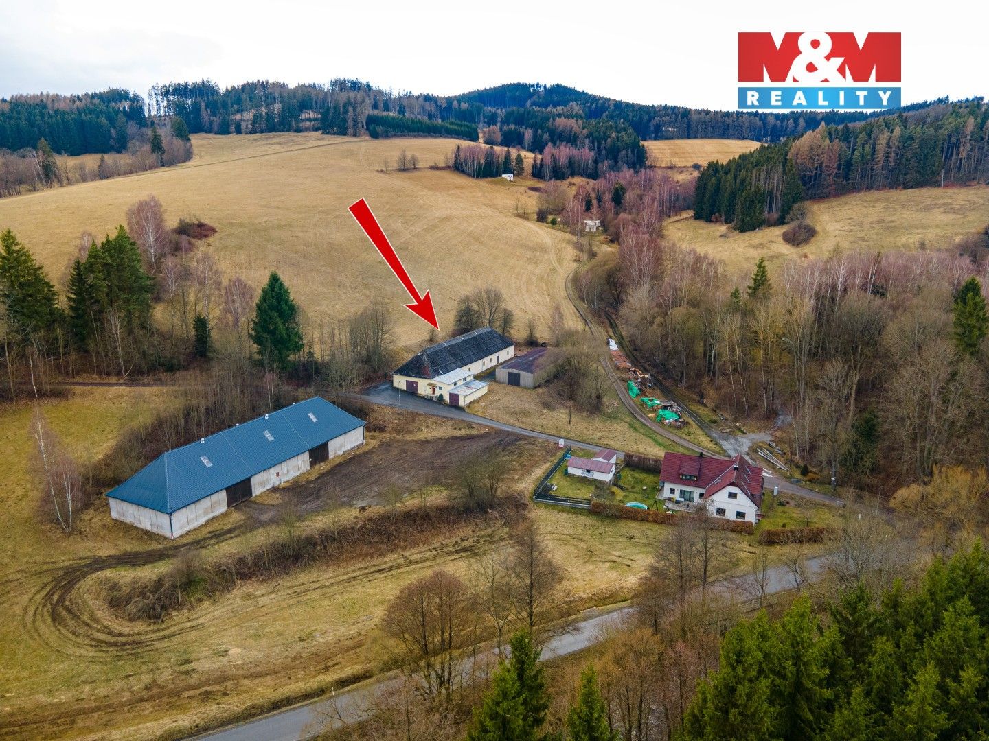 Prodej komerčního prostoru 700 m² - foto 7