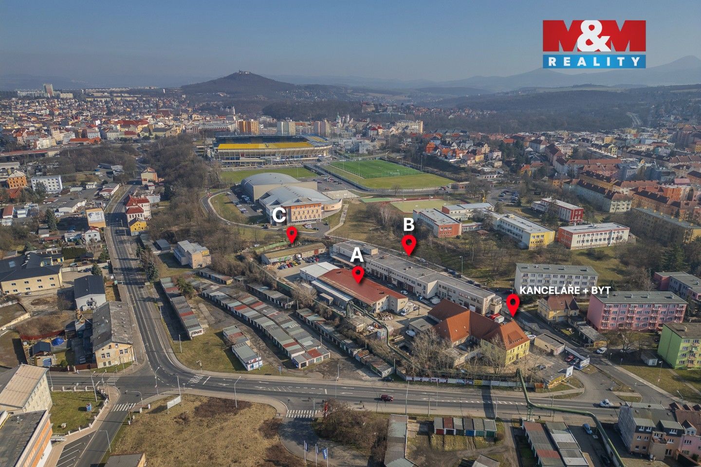 Prodej komerčního prostoru 760 m² - foto 2
