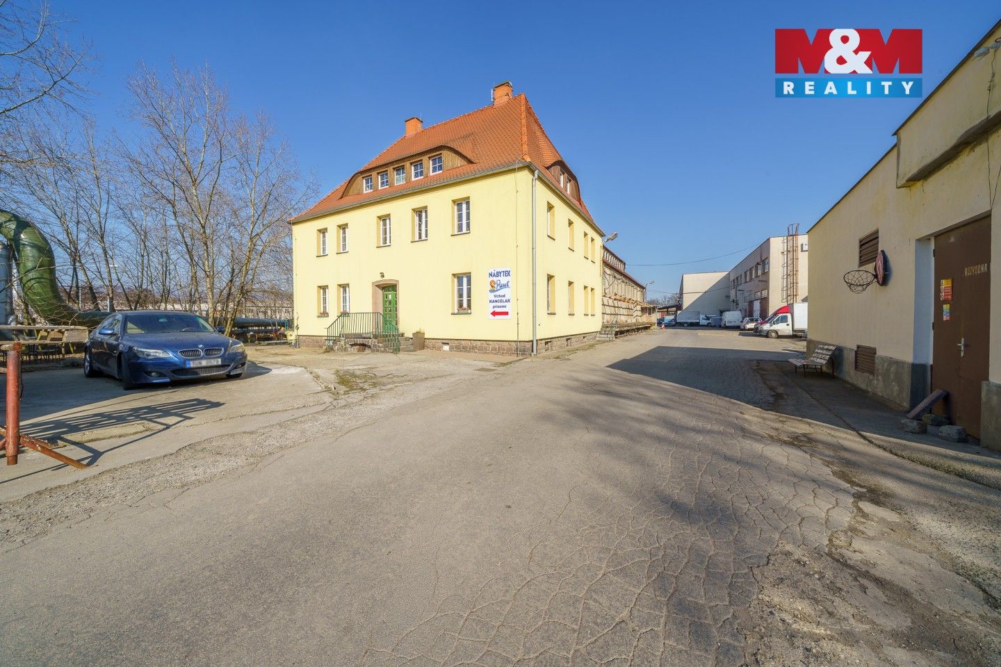 Prodej komerčního prostoru 760 m² - foto 7
