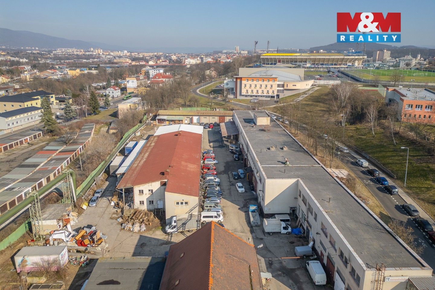 Prodej komerčního prostoru 760 m² - foto 11