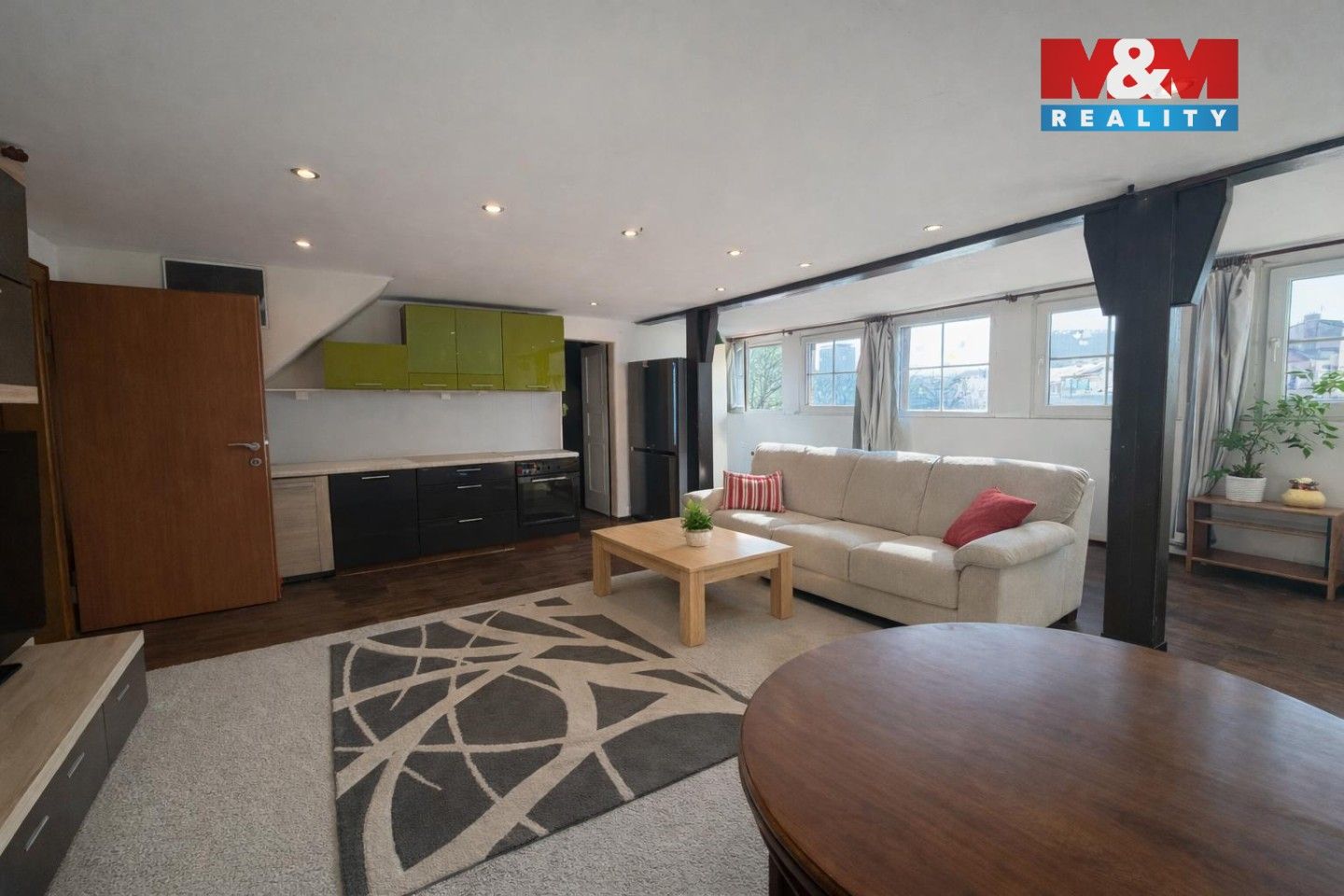 Prodej komerčního prostoru 760 m² - foto 17