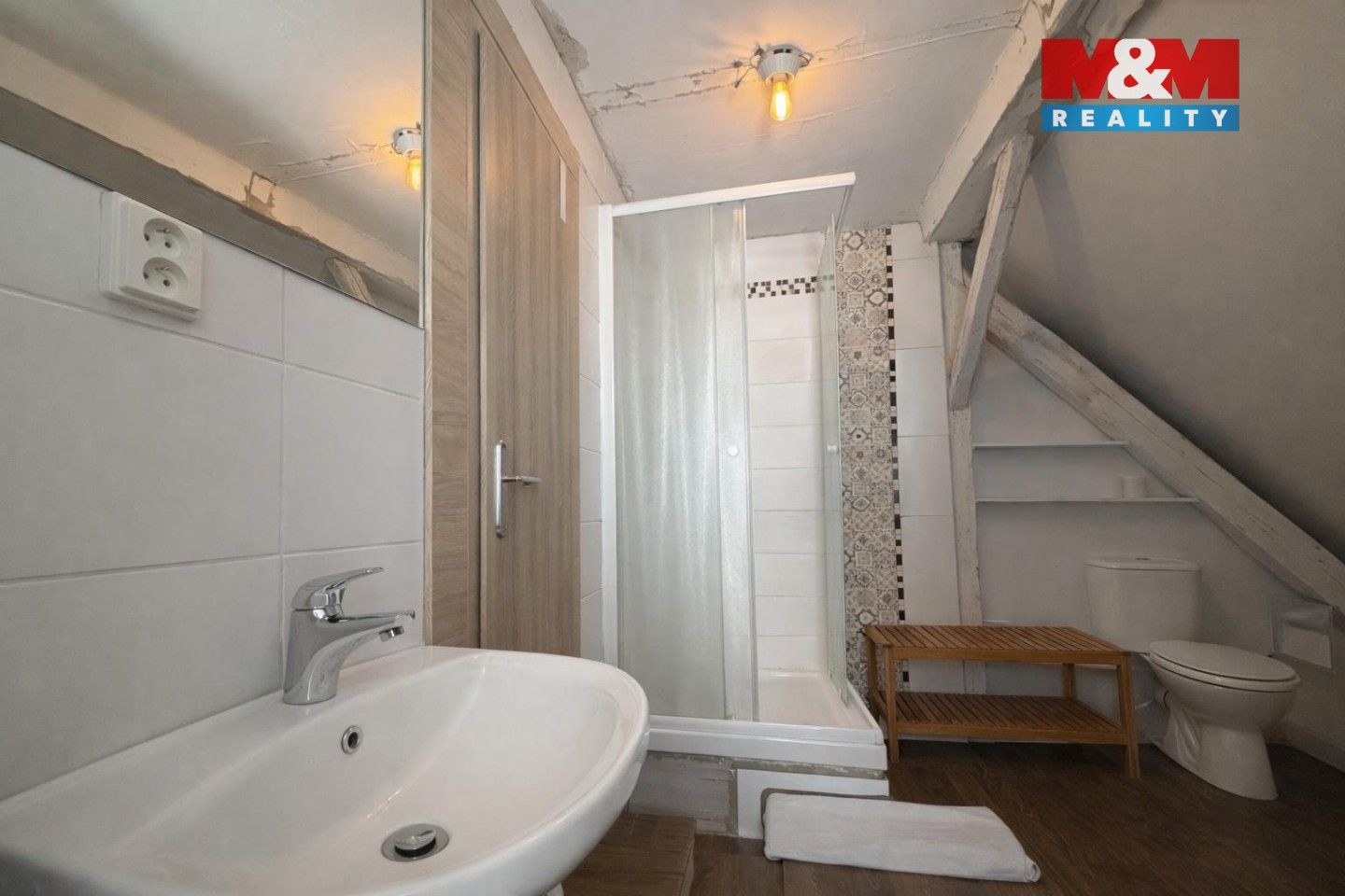 Prodej komerčního prostoru 760 m² - foto 35