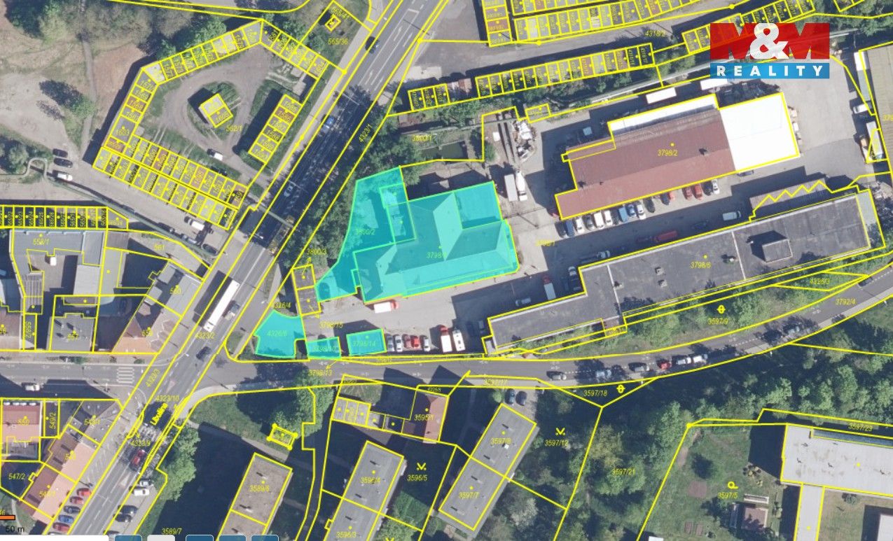 Prodej komerčního prostoru 760 m² - foto 37