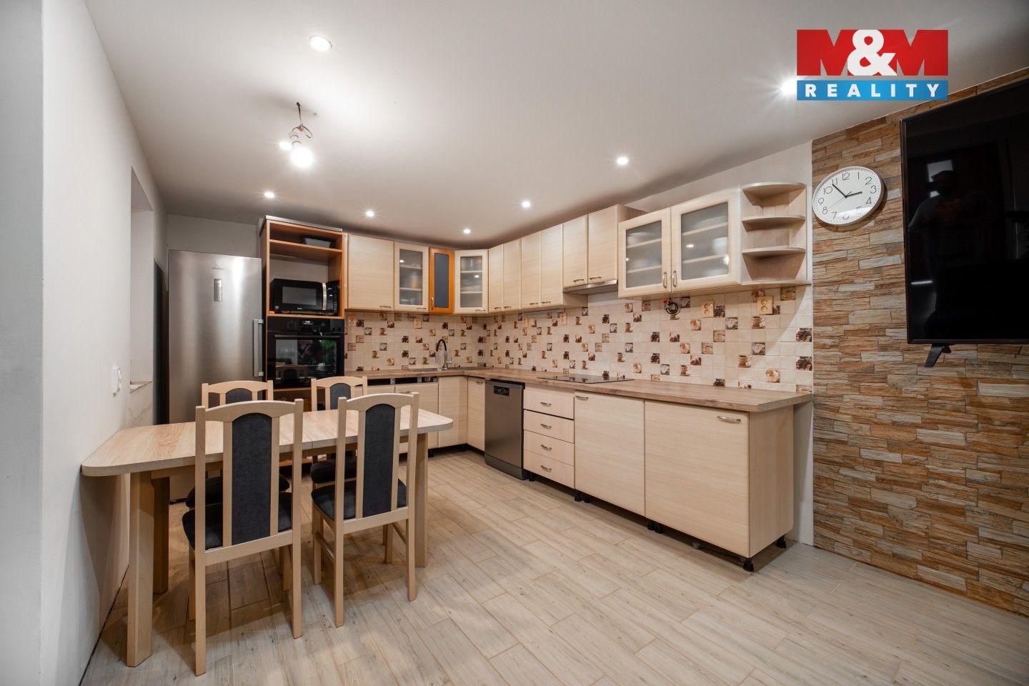 Prodej domu 150 m² - foto 2