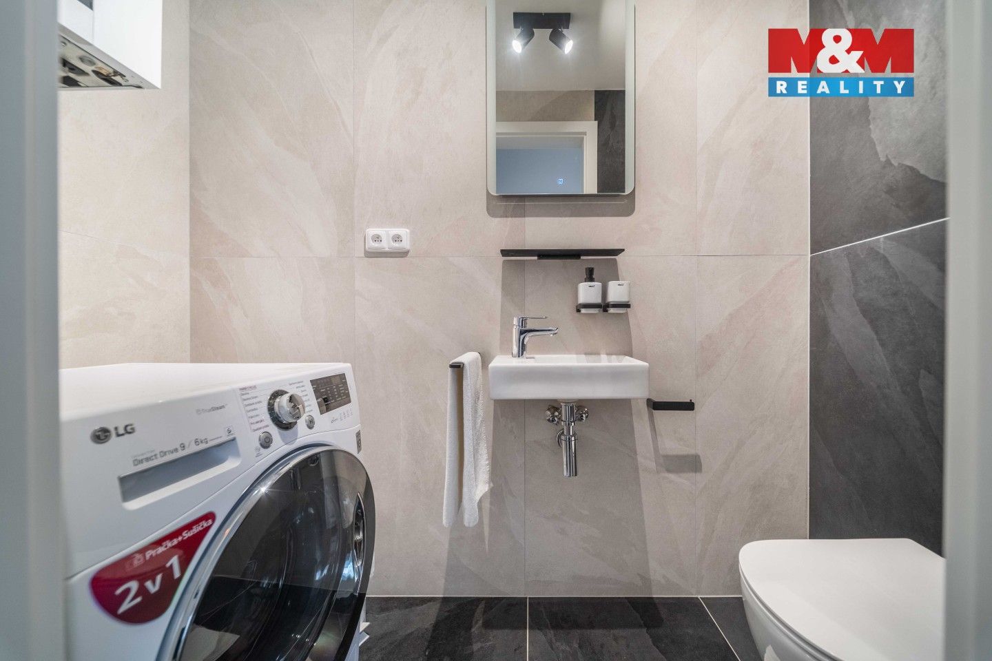 Prodej bytu 3+kk 72 m² - foto 9