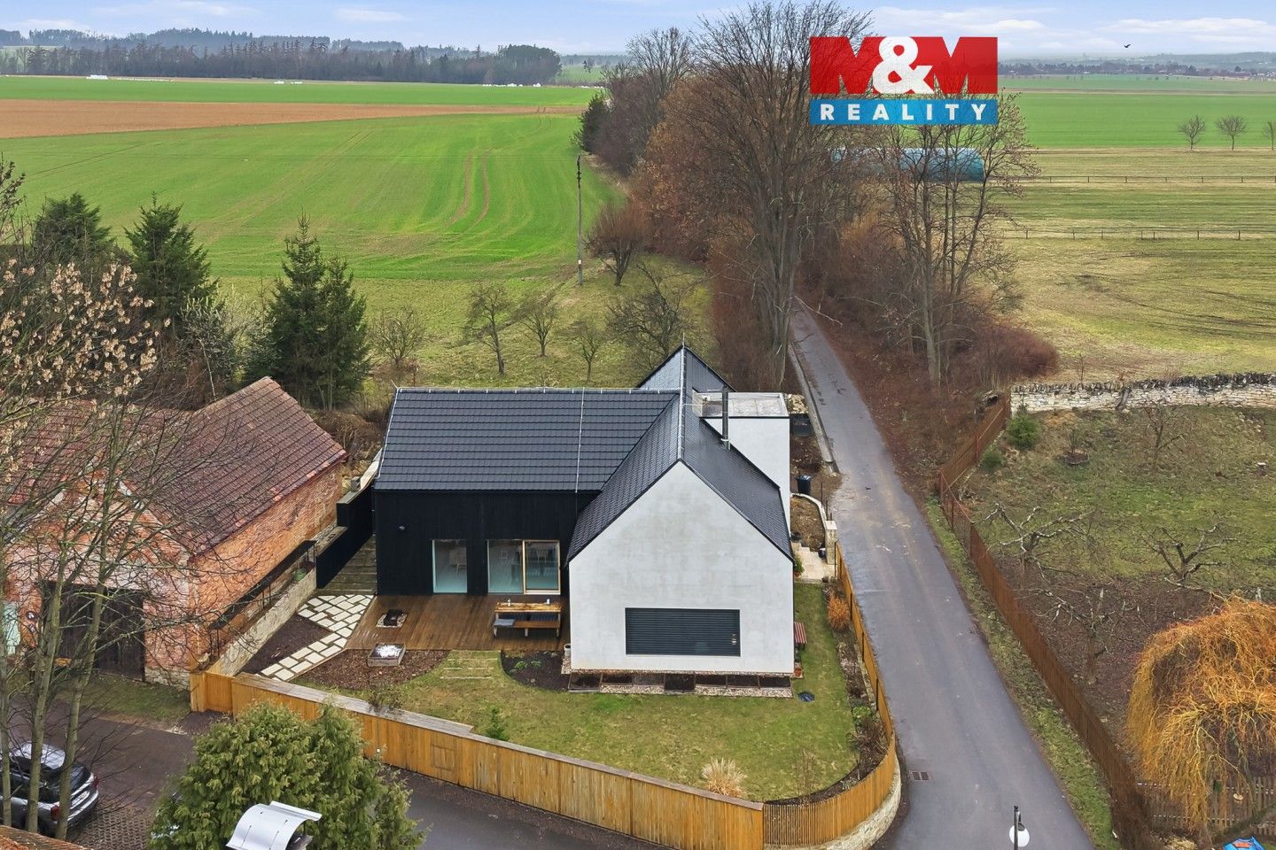 Prodej domu 377 m² - foto 1
