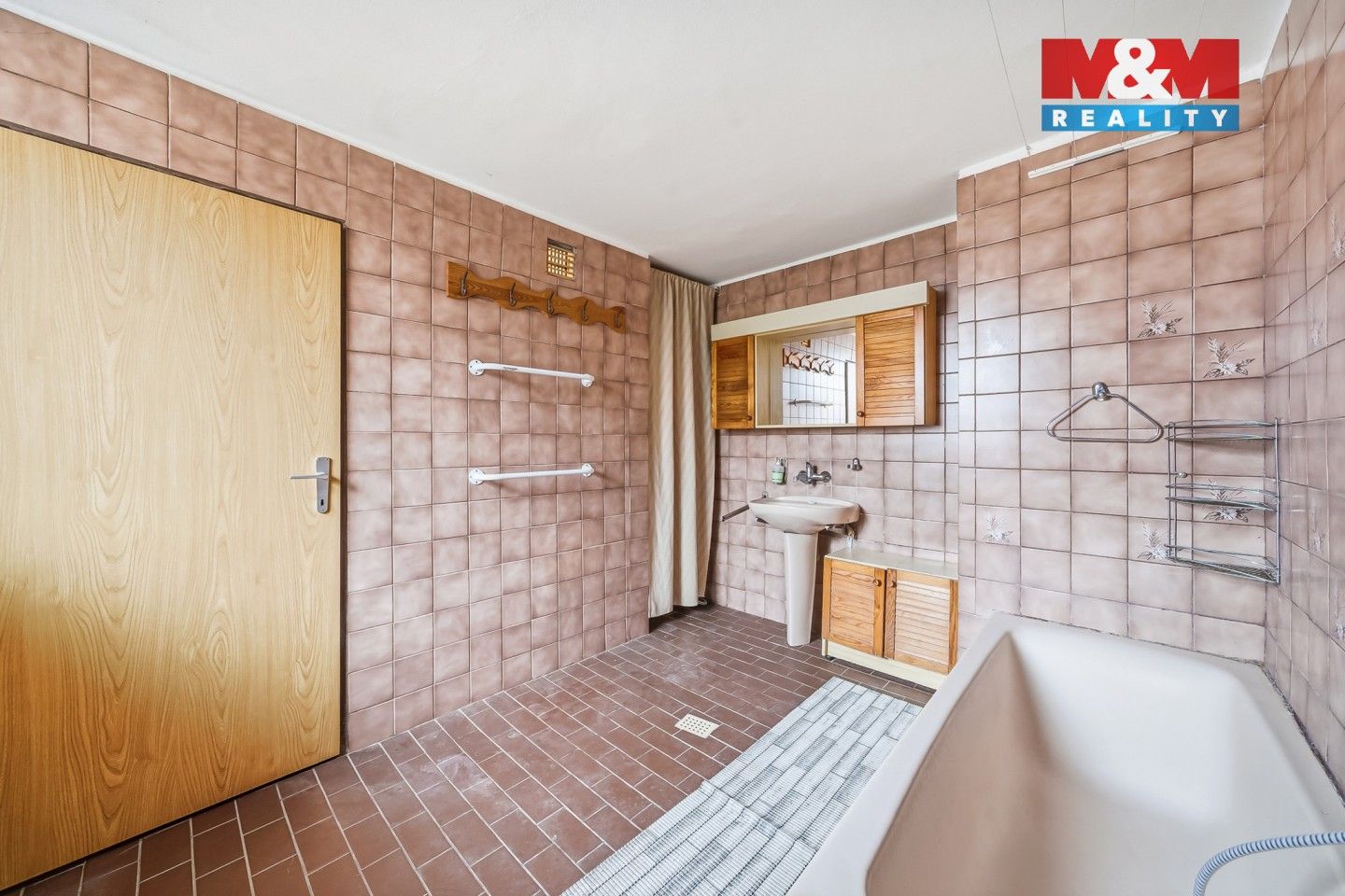 Prodej domu 285 m² - foto 33