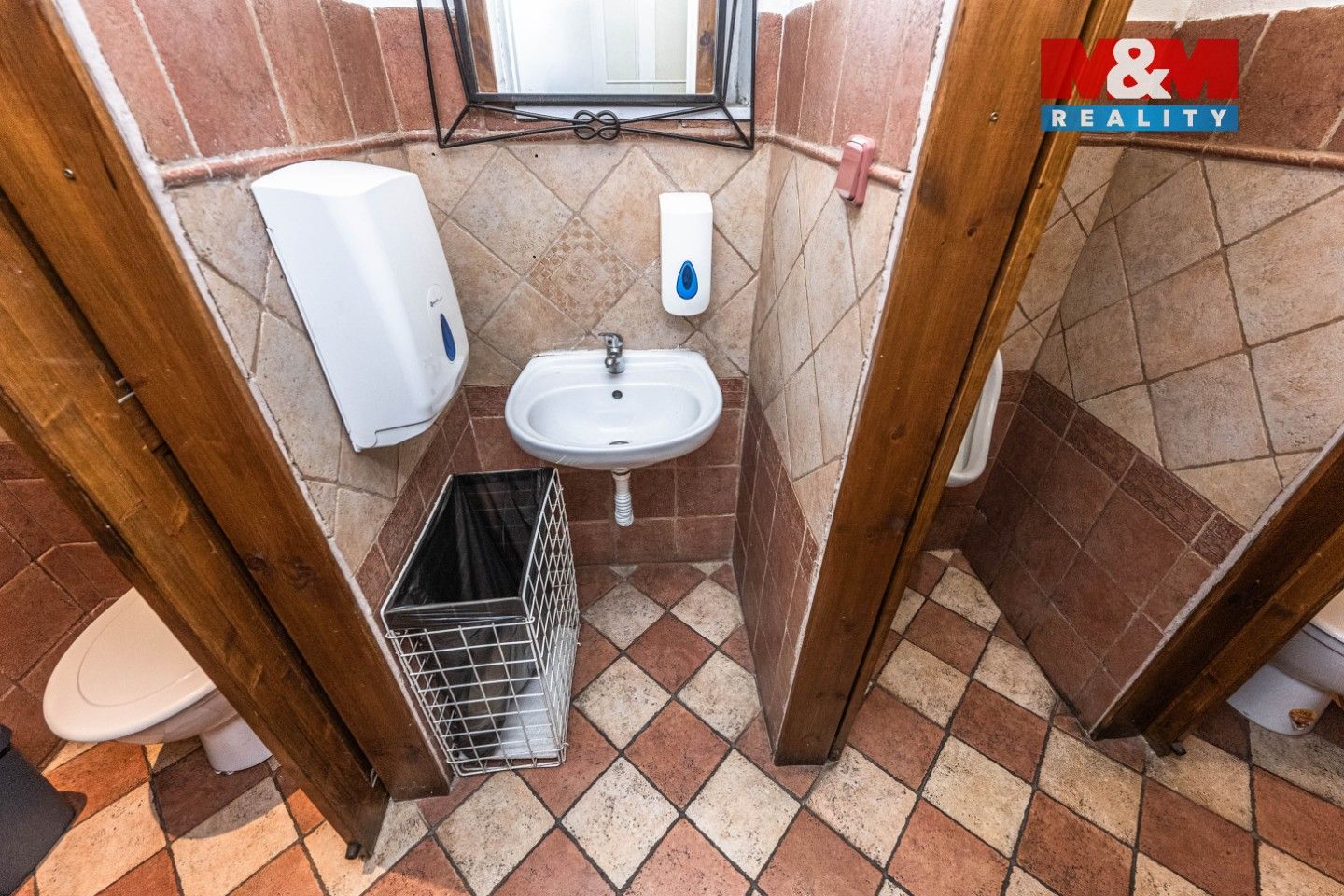 Pronájem komerčního prostoru 86 m² - foto 8
