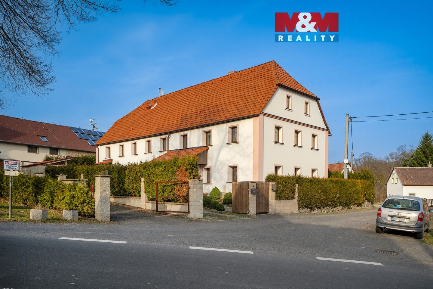 Prodej domu 300 m² - foto 1