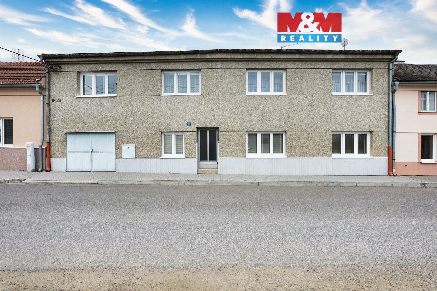 Prodej domu 240 m² - foto 1