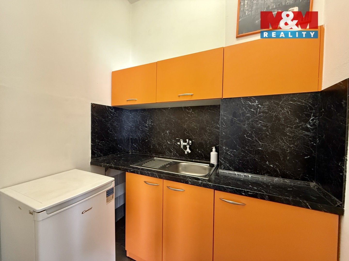 Pronájem komerčního prostoru 188 m² - foto 8