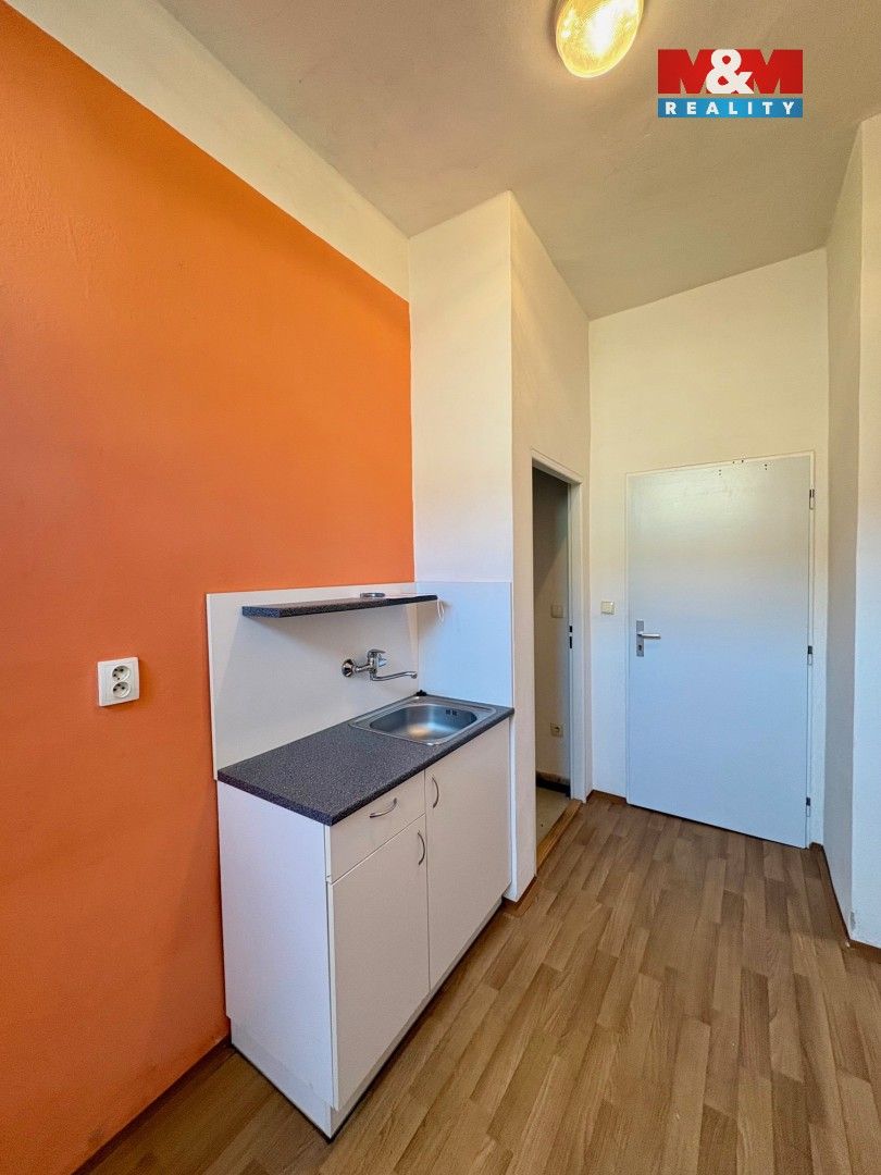 Pronájem komerčního prostoru 23 m² - foto 4