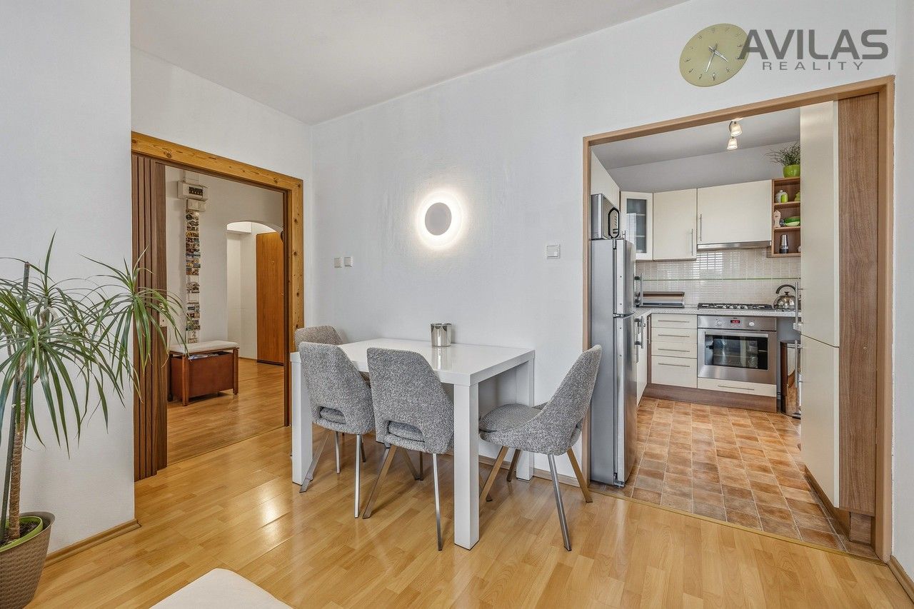 Prodej bytu 3+1 64 m² - foto 3