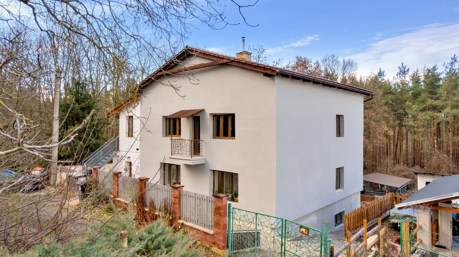 Prodej domu 246 m² - foto 1