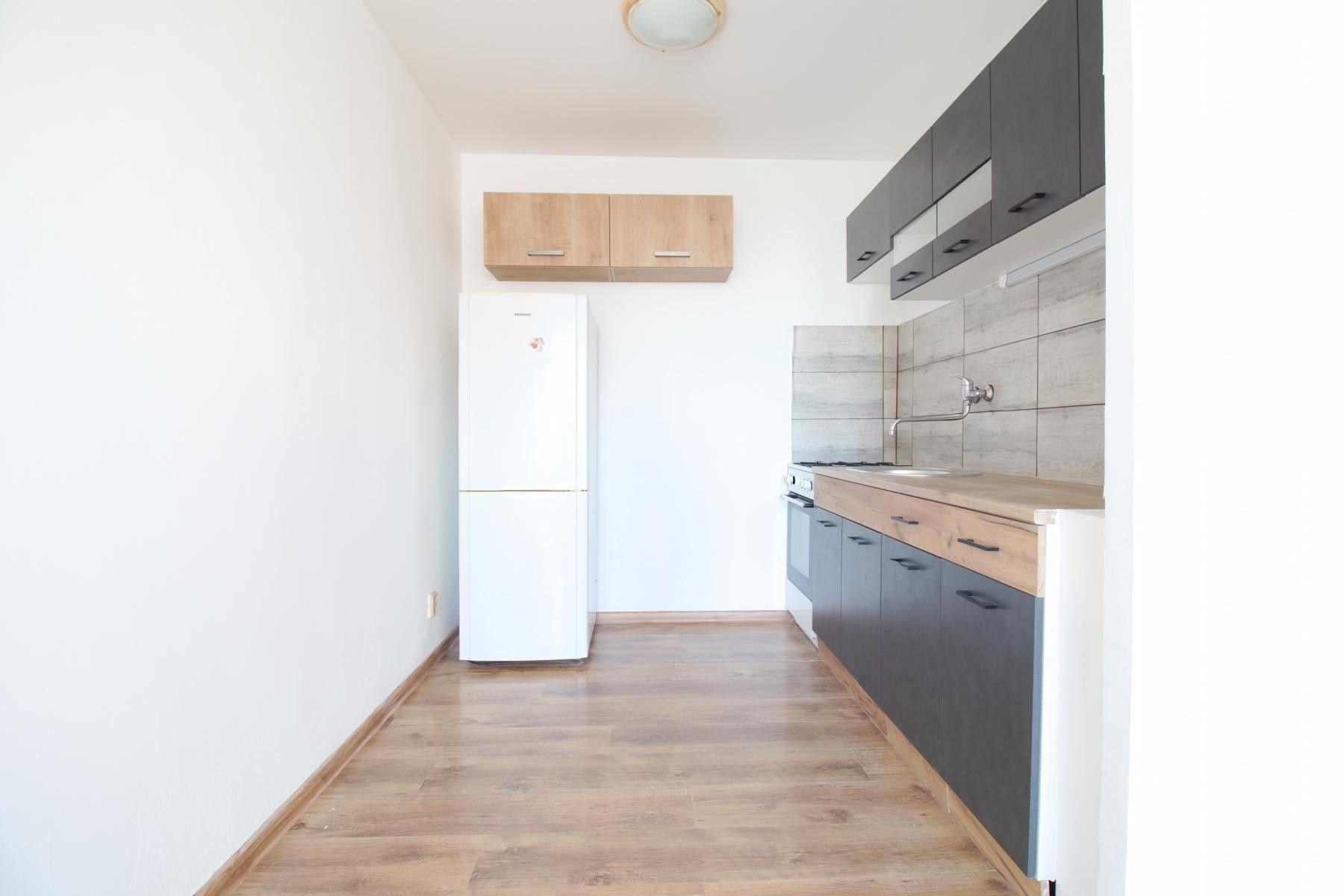 Pronájem bytu 2+kk 42 m² - foto 1