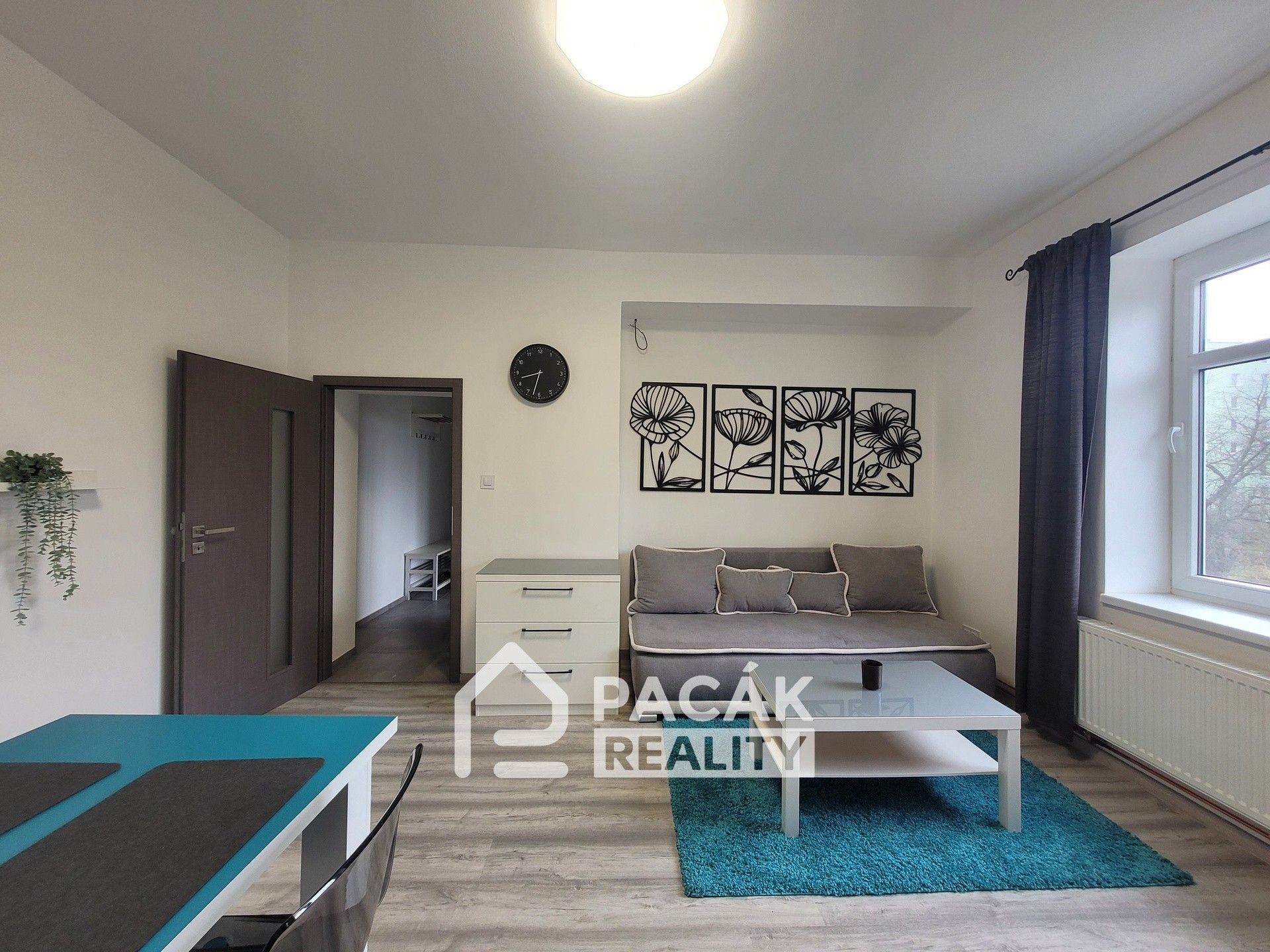 Prodej bytu 2+1 47 m² - foto 1
