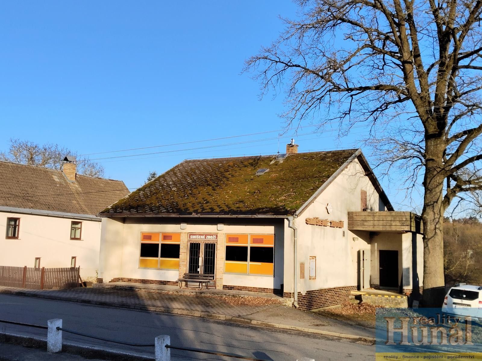 Prodej komerčního prostoru 110 m² - foto 1