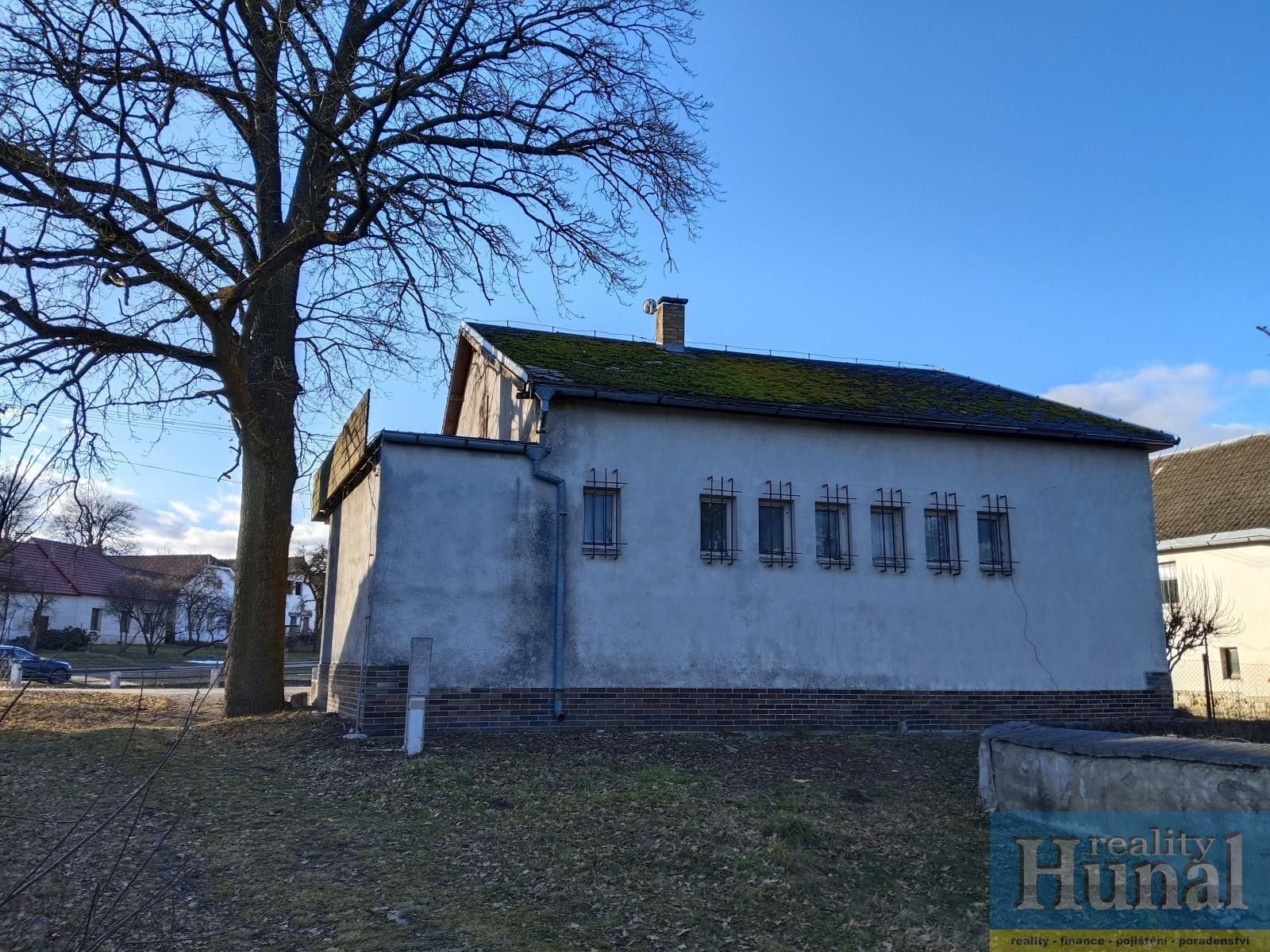 Prodej komerčního prostoru 110 m² - foto 3