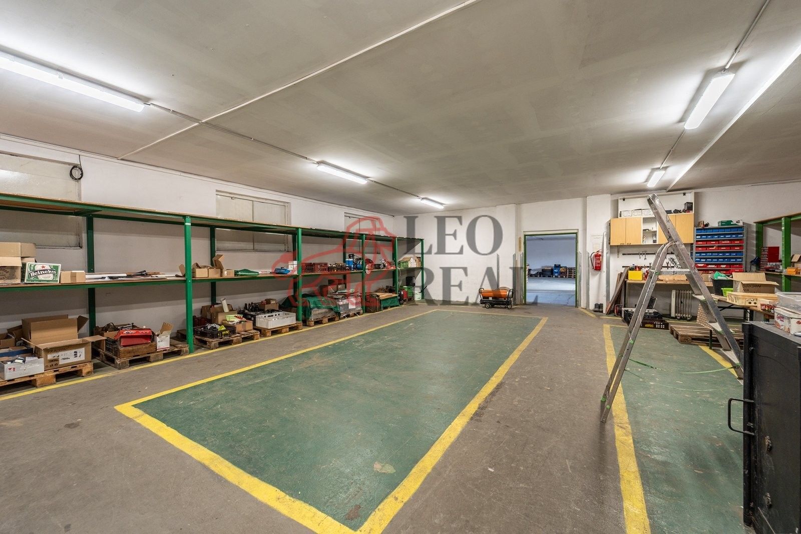 Prodej komerčního prostoru 444 m² - foto 6