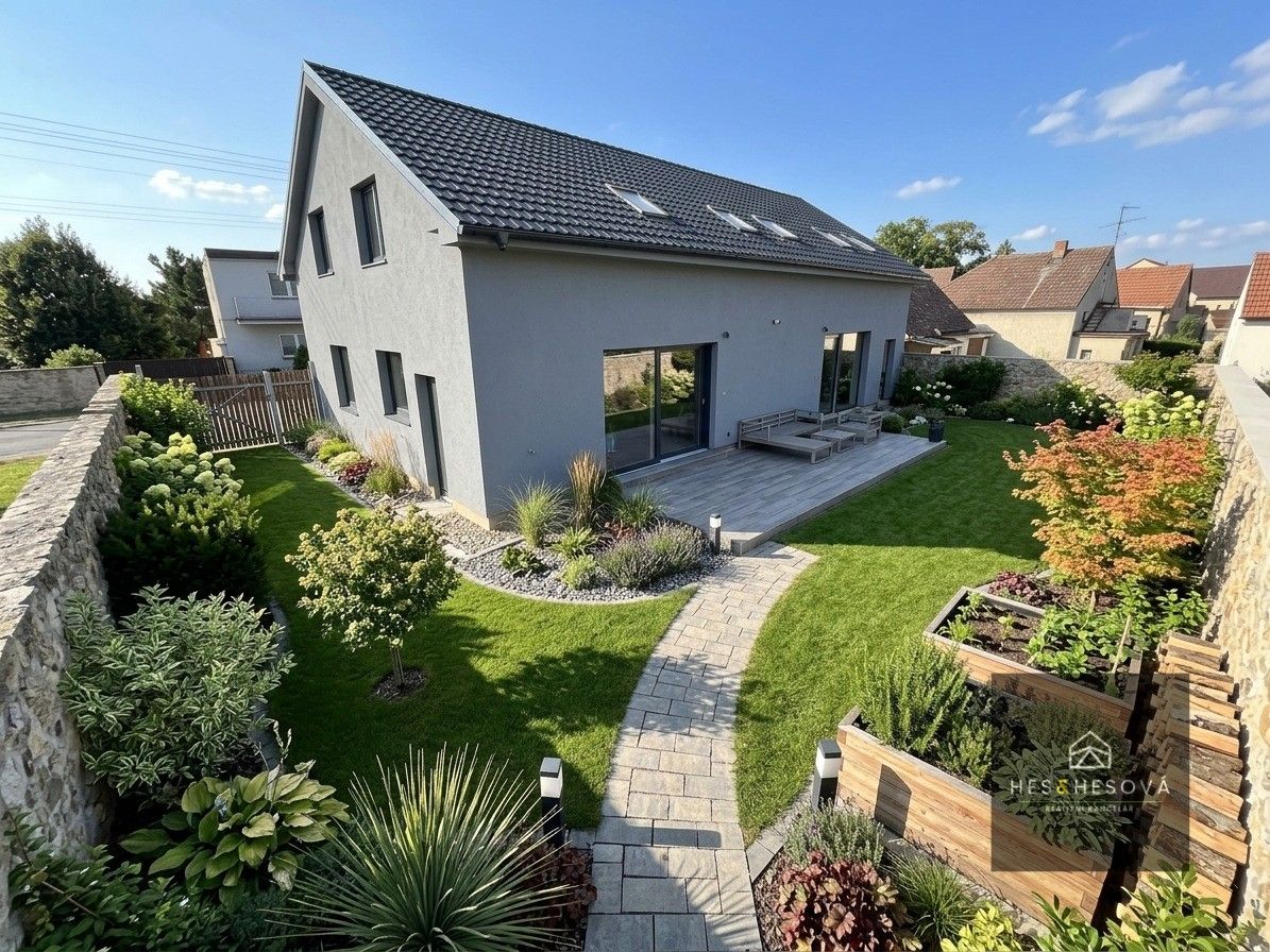 Prodej domu 146 m² - foto 1