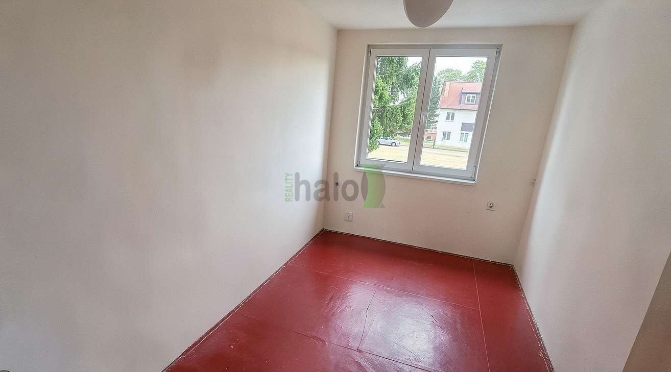 Prodej bytu 3+1 64 m² - foto 9
