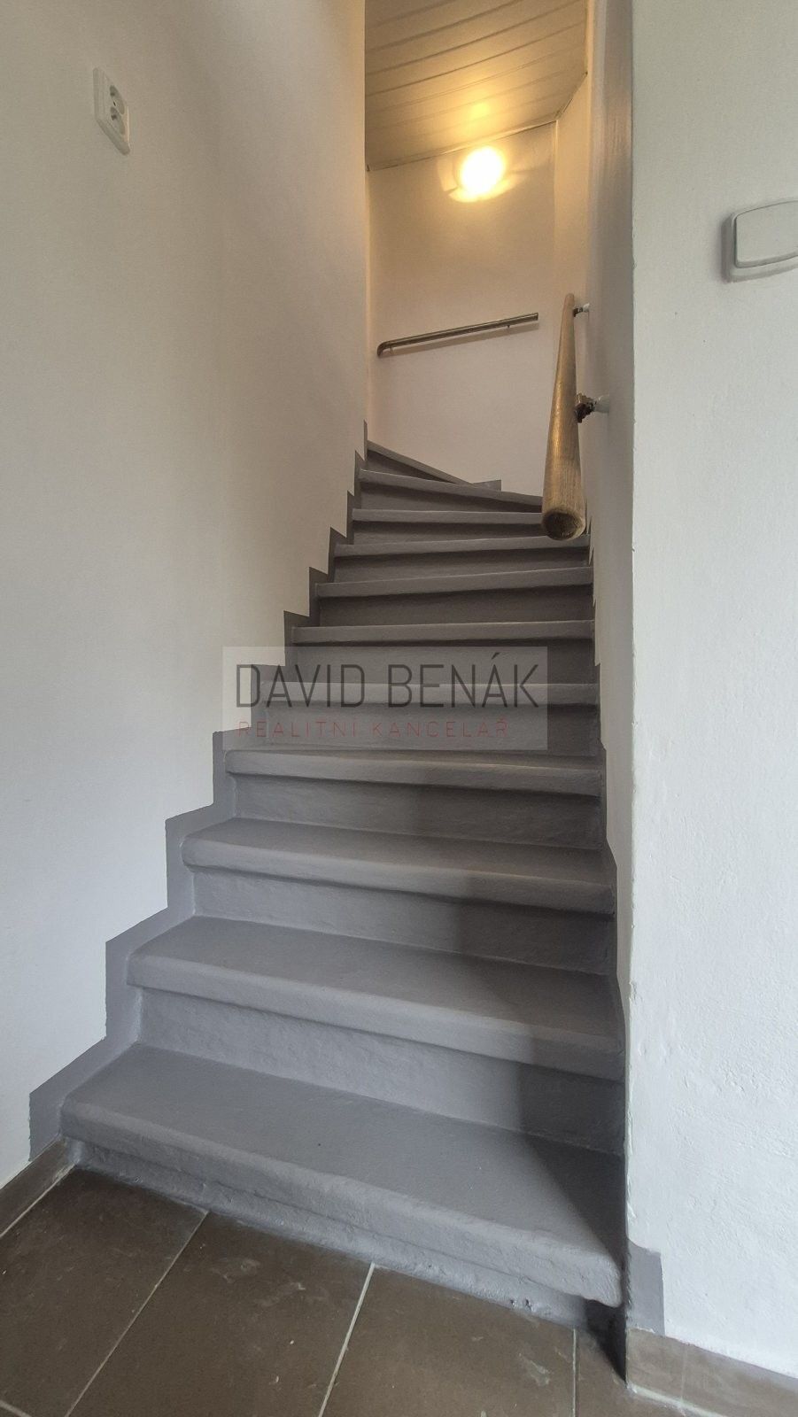 Pronájem bytu 2+1 50 m² - foto 12
