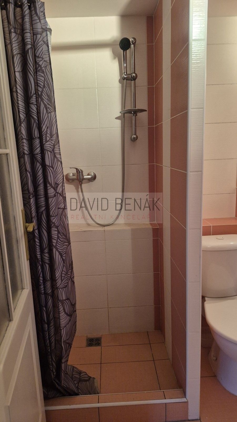 Pronájem bytu 2+1 50 m² - foto 11