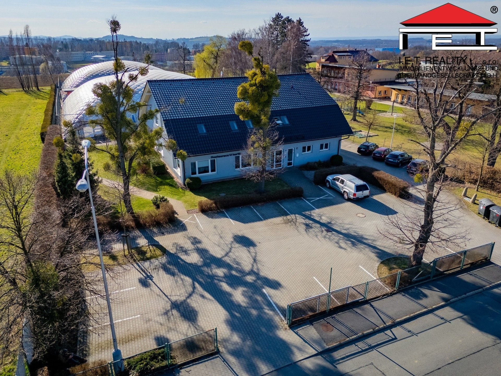 Prodej komerčního prostoru 1004 m² - foto 4