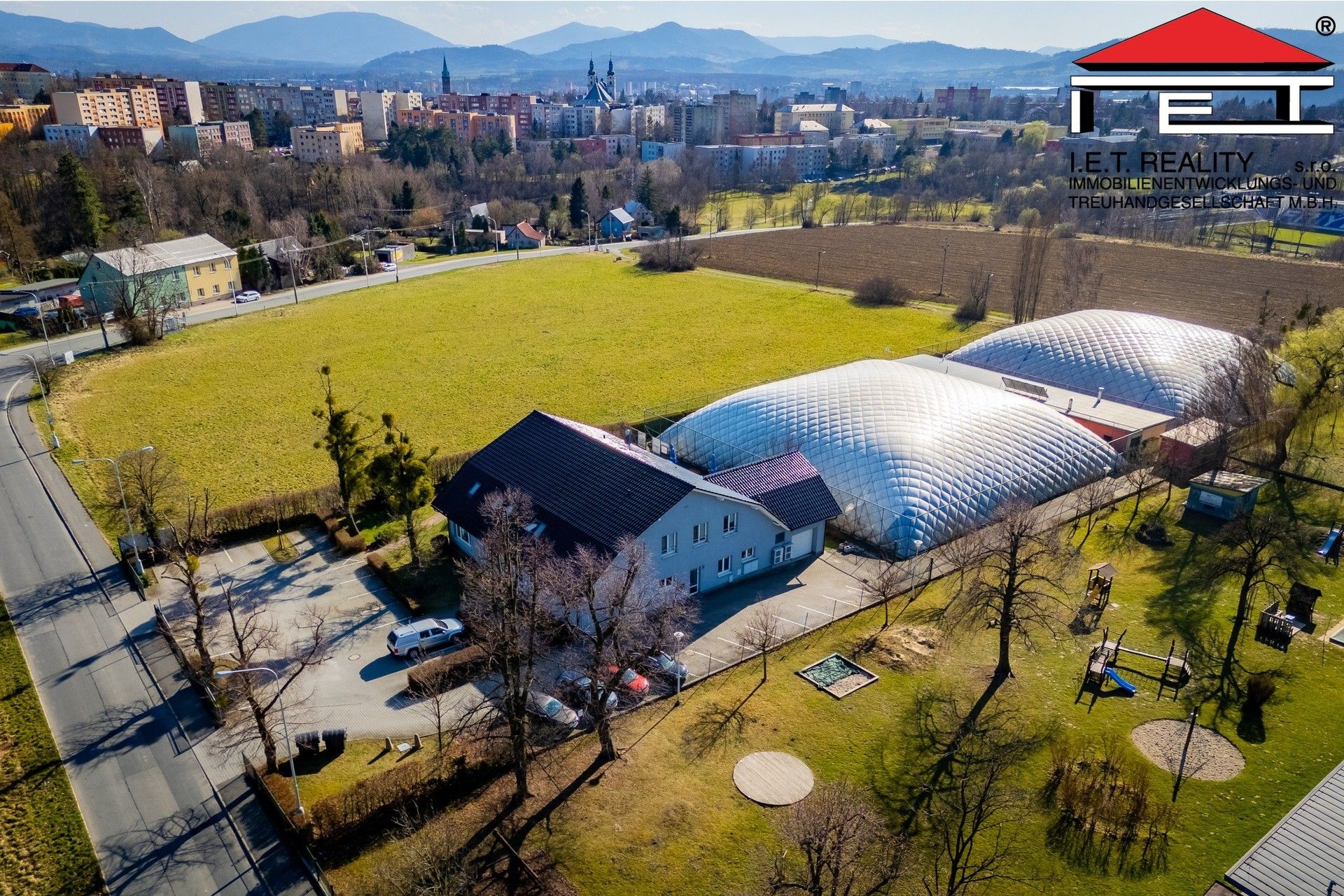Prodej komerčního prostoru 1004 m² - foto 7