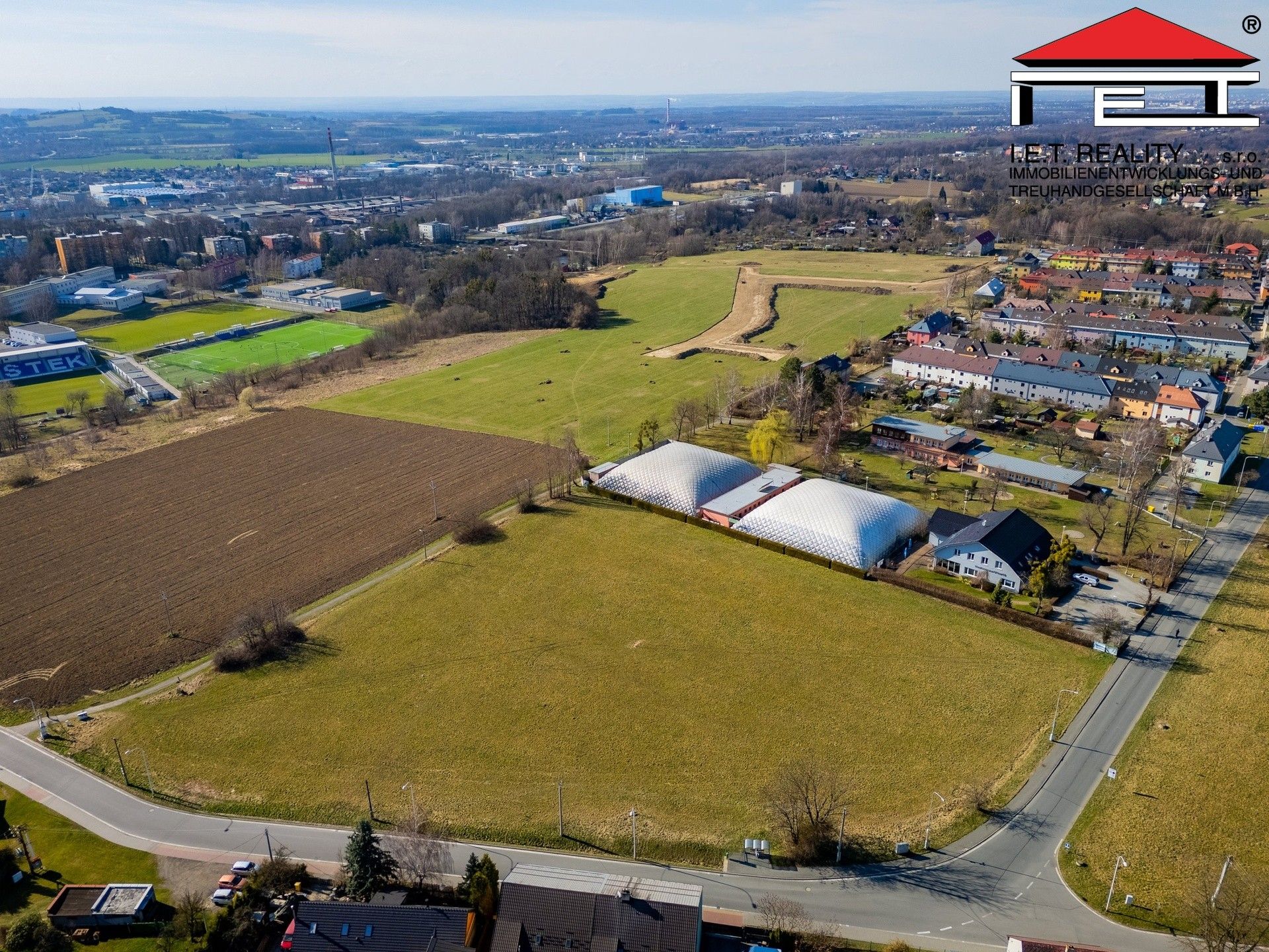 Prodej komerčního prostoru 1004 m² - foto 23