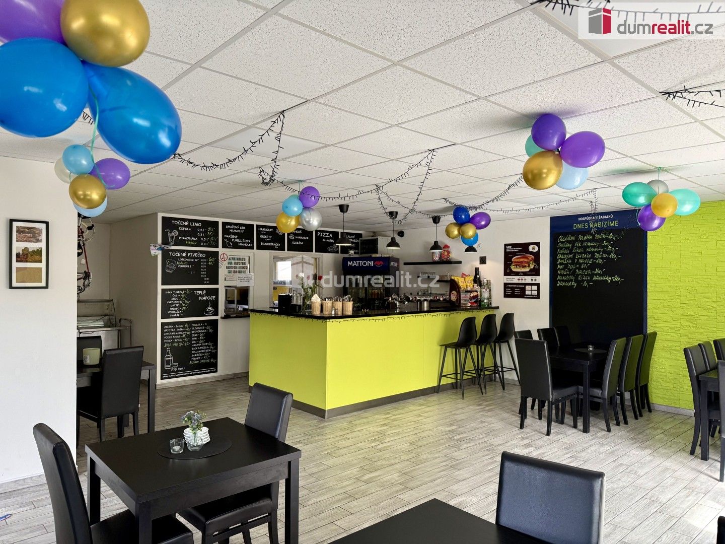 Prodej komerčního prostoru 230 m² - foto 2