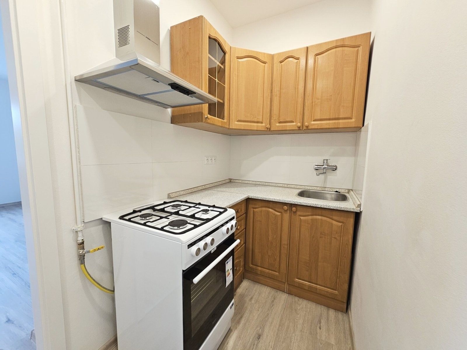 Pronájem bytu 2+kk 42 m² - foto 3