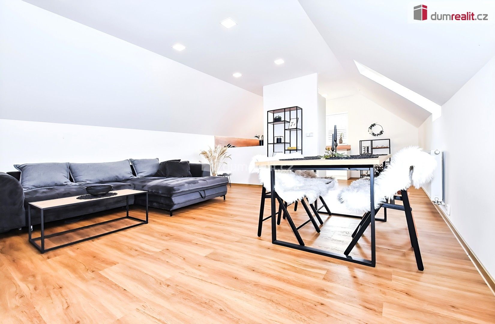 Prodej domu 210 m² - foto 4