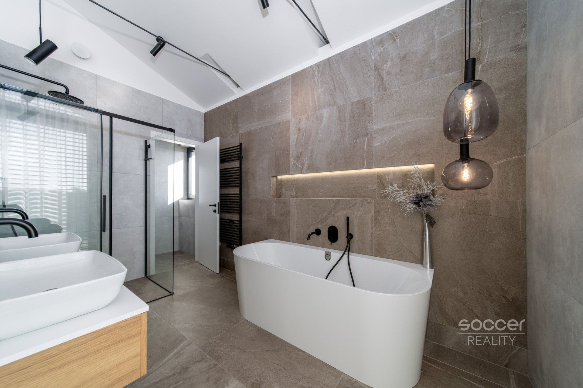 Prodej domu 285 m² - foto 35