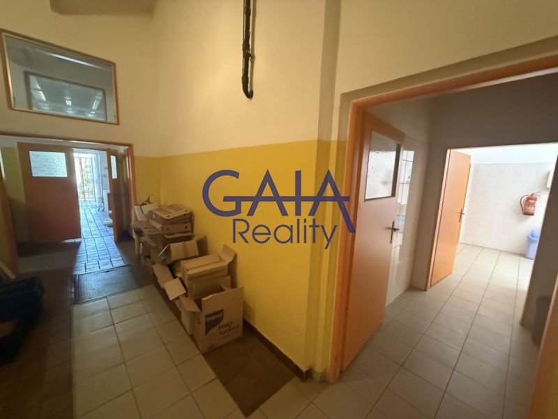 Prodej komerčního prostoru 600 m² - foto 14