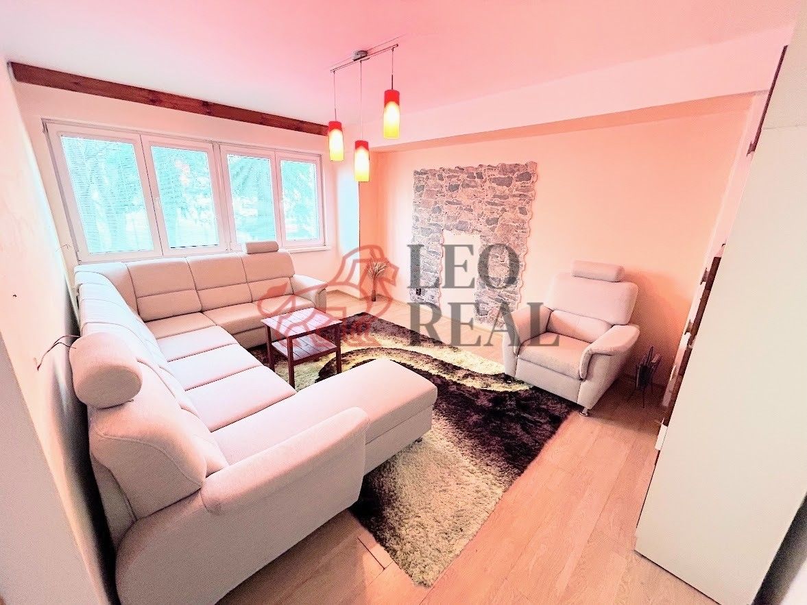 Pronájem bytu 2+1 48 m² - foto 1