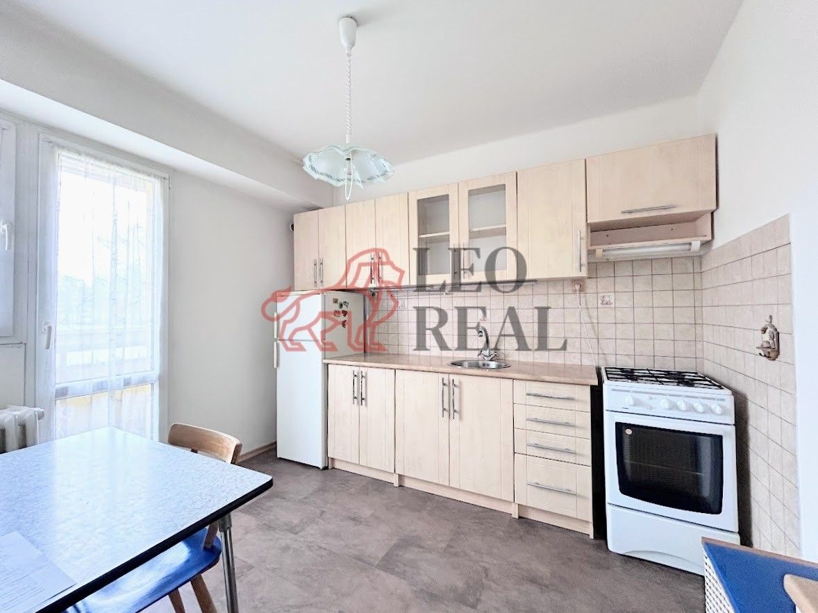 Pronájem bytu 2+1 48 m² - foto 2