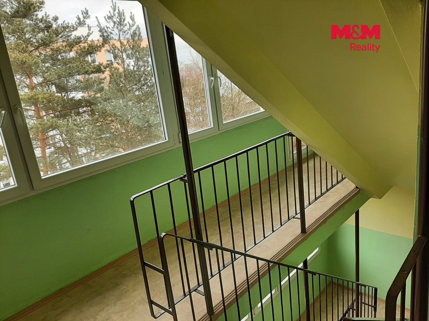 Pronájem bytu 1+1 27 m² - foto 9