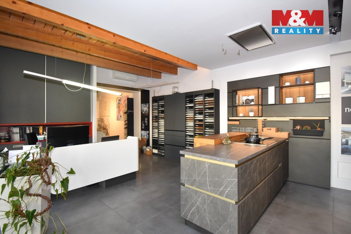 Pronájem komerčního prostoru 234 m² - foto 2