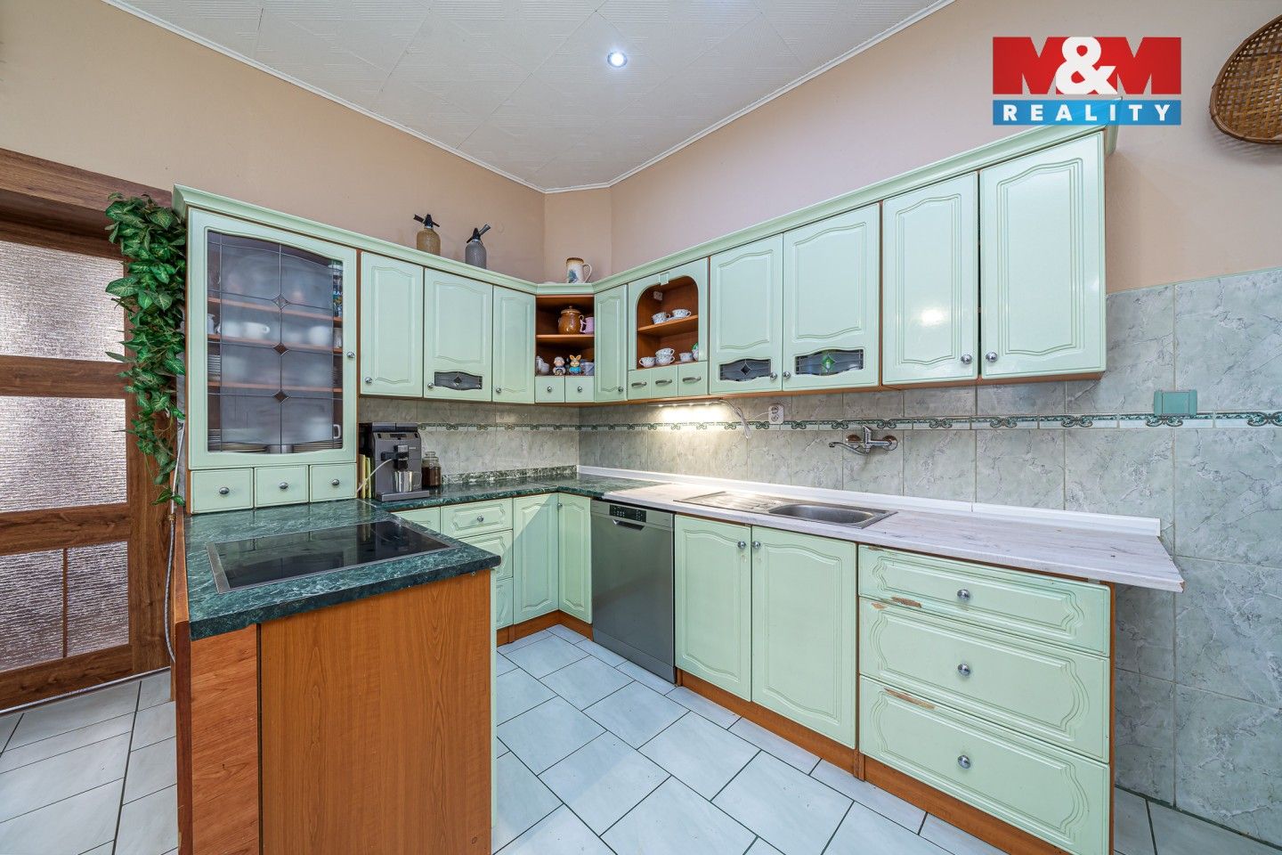 Prodej domu 280 m² - foto 3