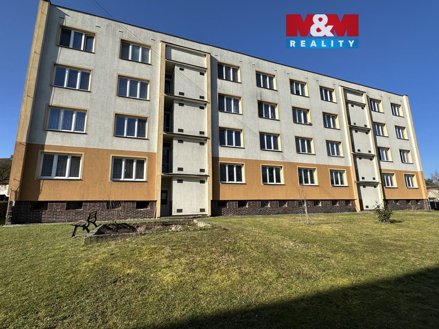Prodej bytu 2+1 63 m² - foto 1