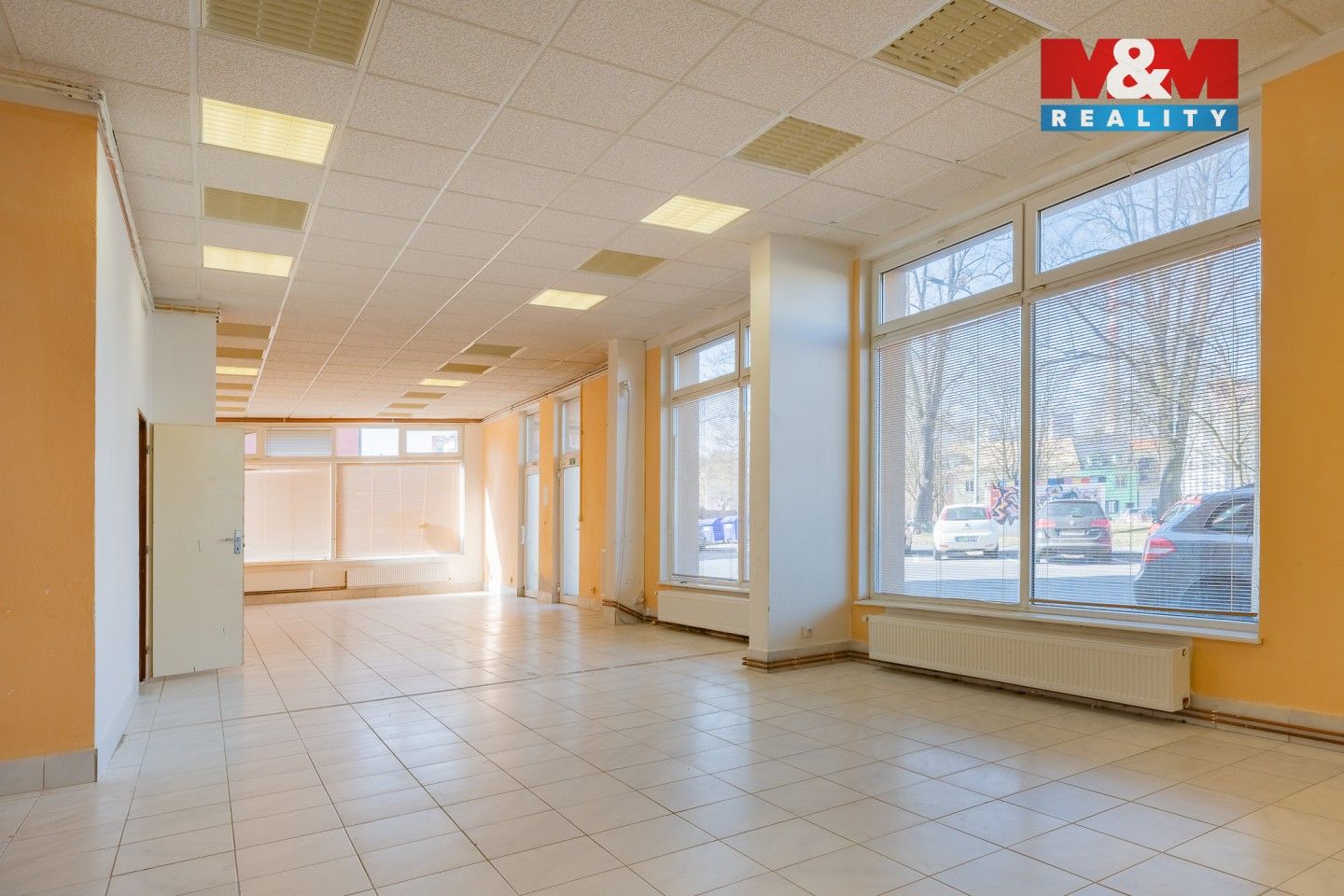Prodej komerčního prostoru 155 m² - foto 3