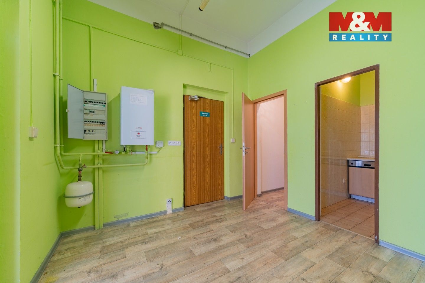 Prodej komerčního prostoru 155 m² - foto 14