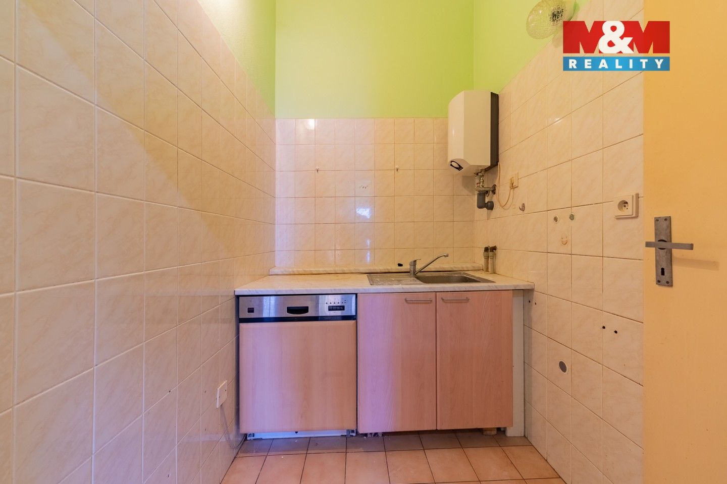 Prodej komerčního prostoru 155 m² - foto 19
