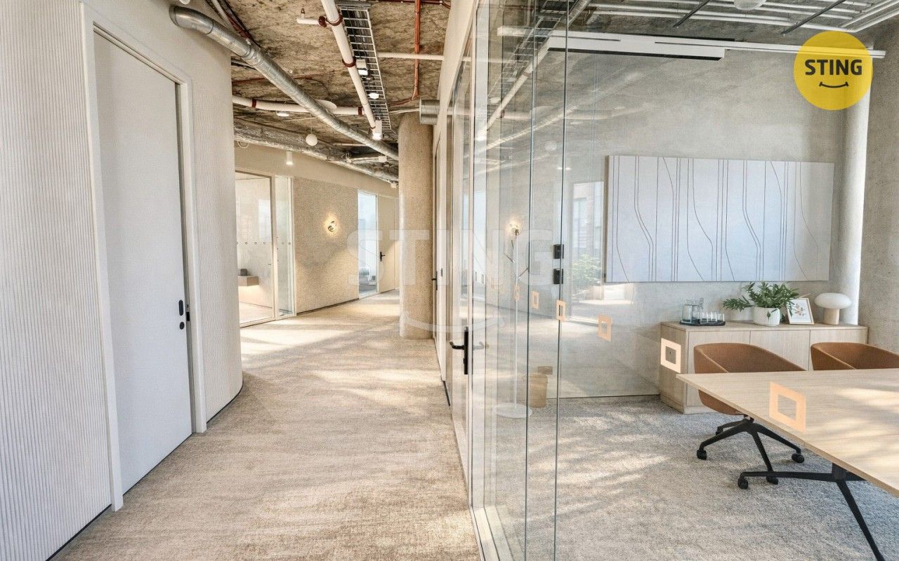Pronájem komerčního prostoru 4400 m² - foto 6