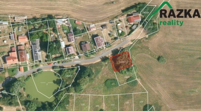 Prodej pozemku 393 m² - foto 1