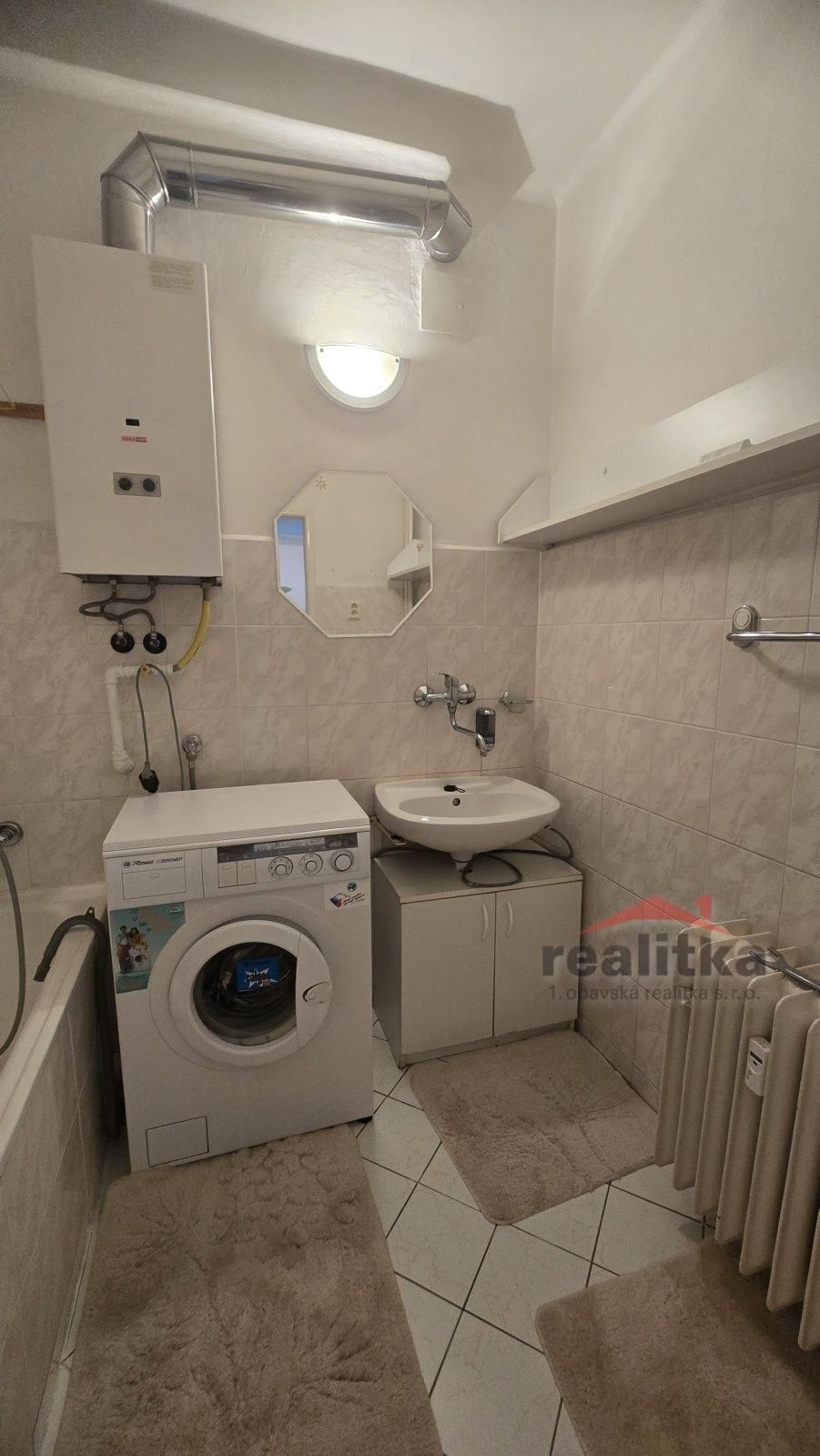 Pronájem bytu 2+1 60 m² - foto 6
