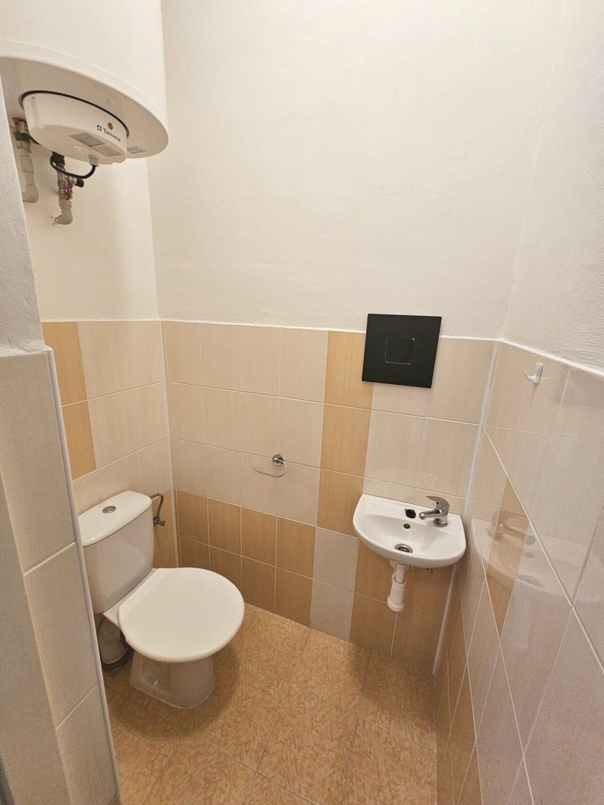 Pronájem bytu 2+kk 38 m² - foto 8