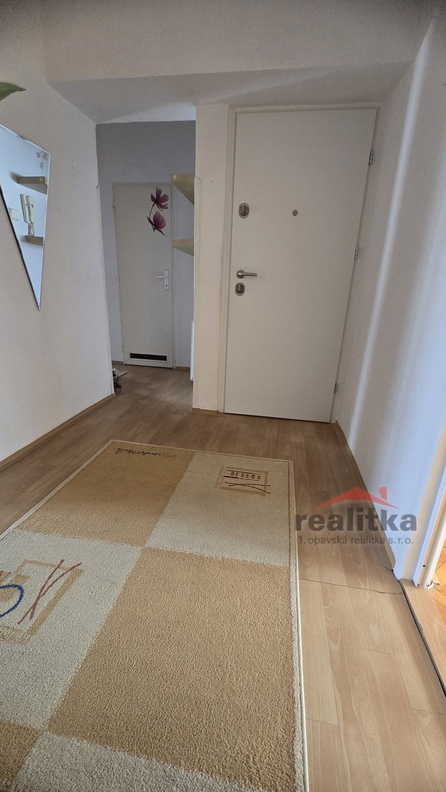 Pronájem bytu 2+1 60 m² - foto 12