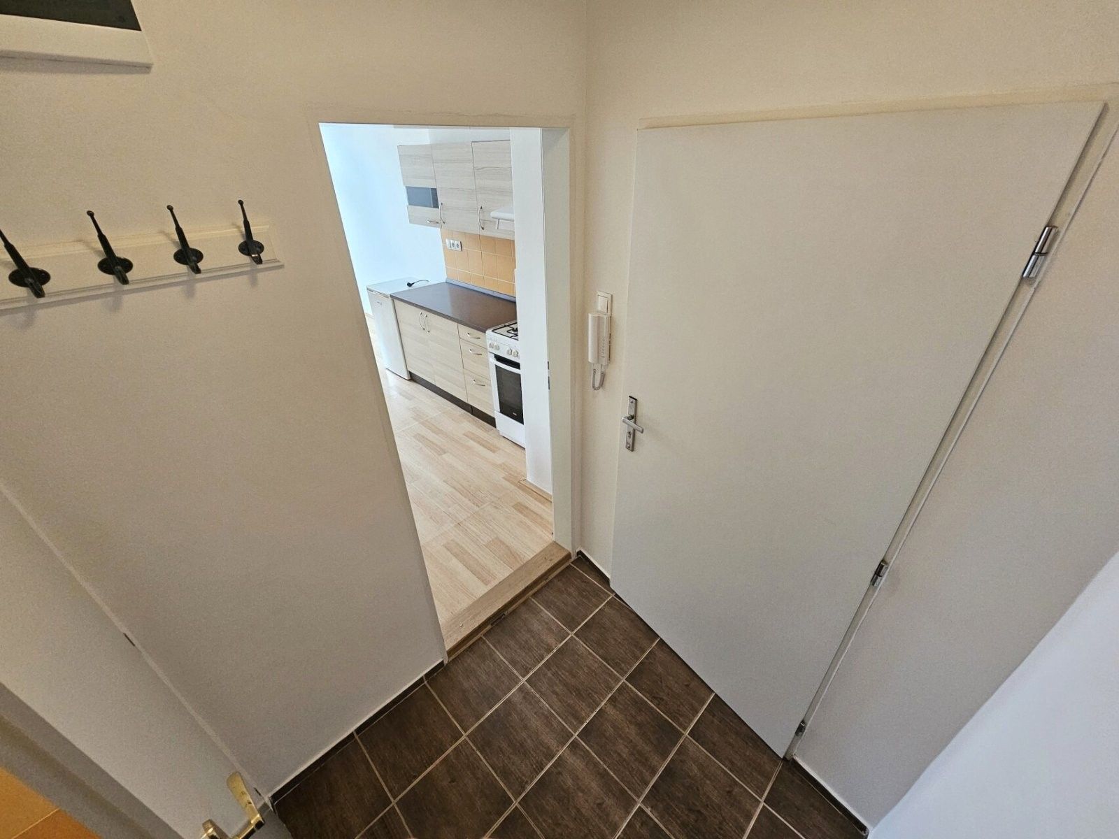 Pronájem bytu 2+kk 38 m² - foto 10